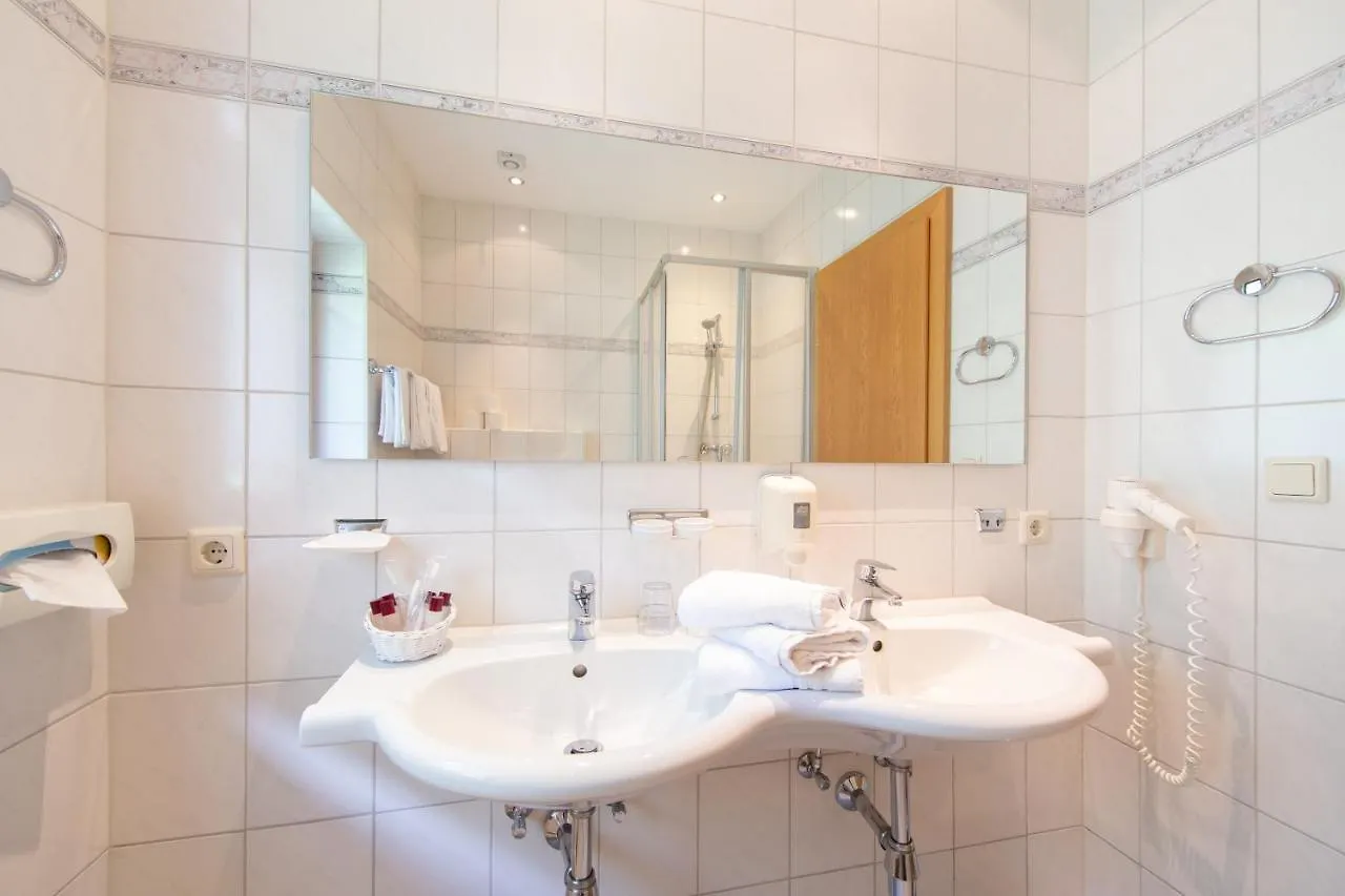 Appartements Waldesrand Solden Guest house