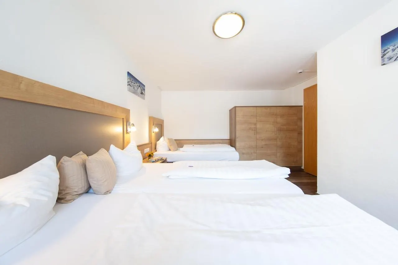 Appartements Waldesrand Solden Guest house